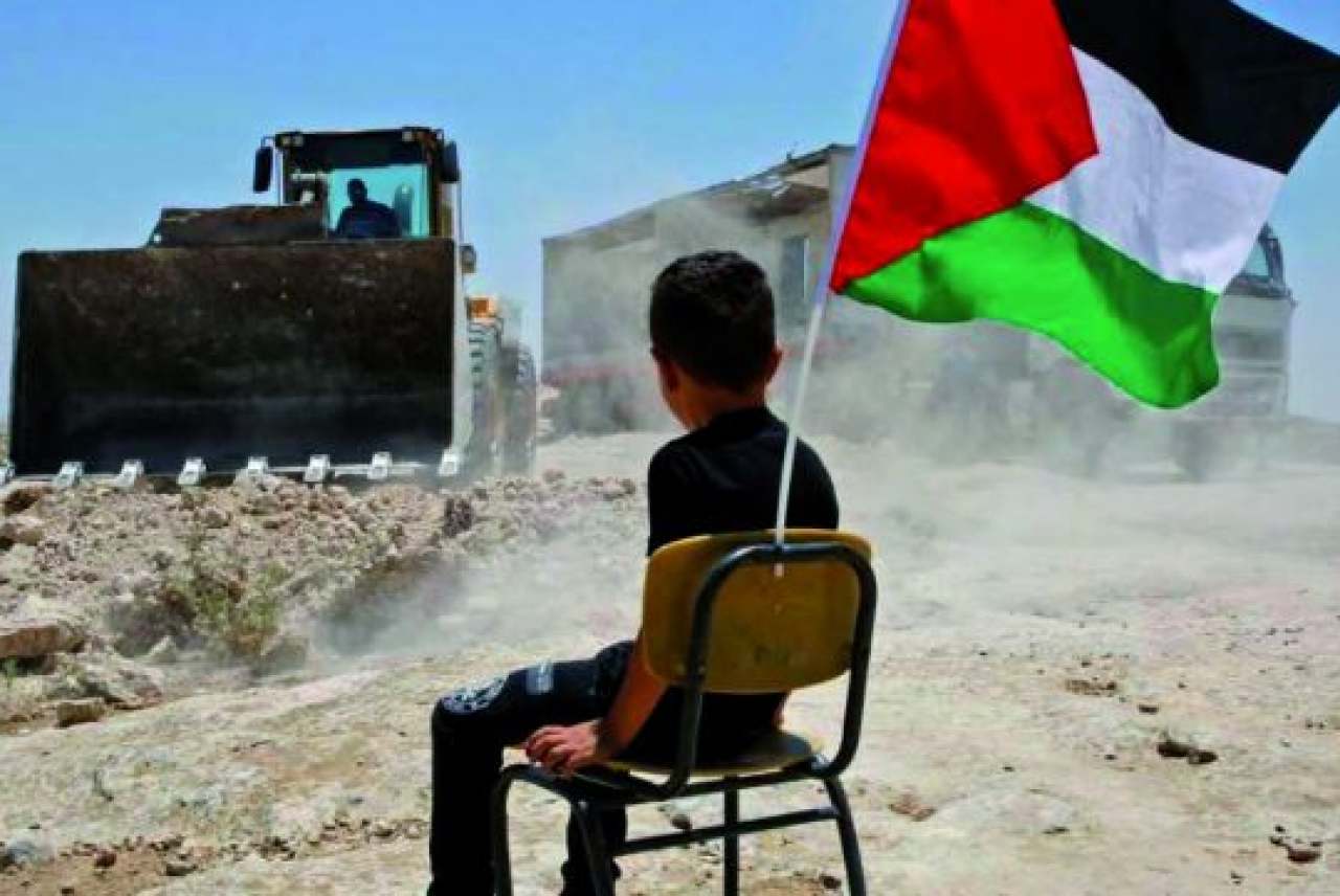 Image: Boy in Israeli illegal settlements