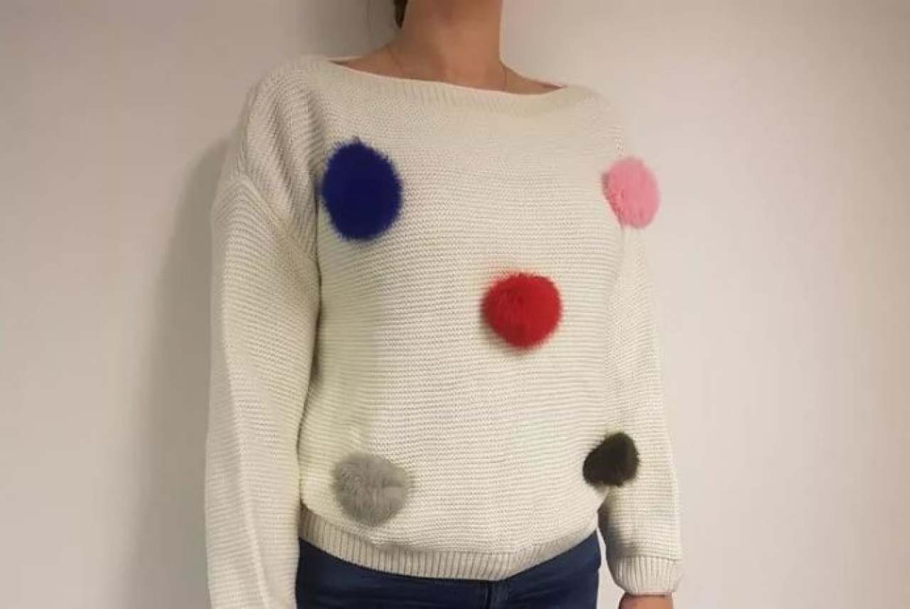 Image: Boohoo jumper that contains real fur