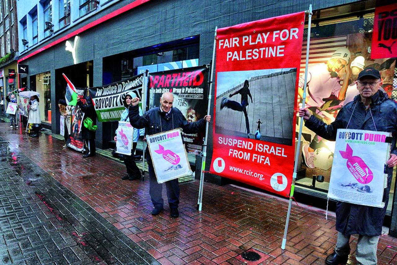 image: puma london protest puma flagship palestinian human rights