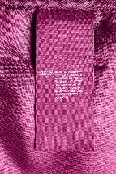 Clothing label 100% polyester